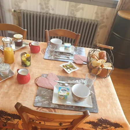 Au Chardon Bleu 3* Nesle