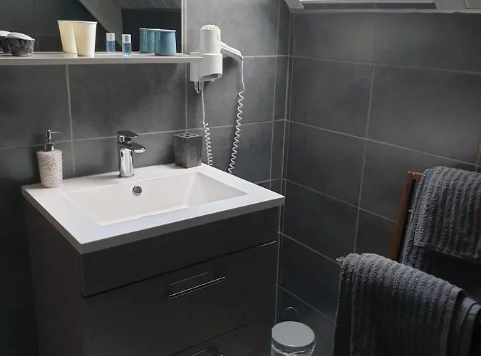 Couette-café Au Chardon Bleu